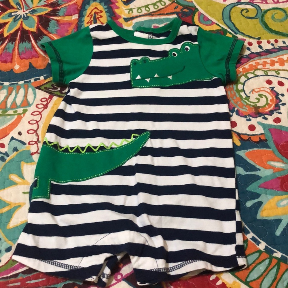 Goodlad alligator romper